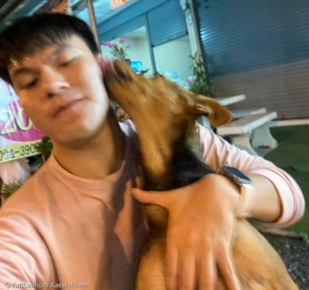 술친구(?)에서 가족이 된 카에웨켐과 '붐'