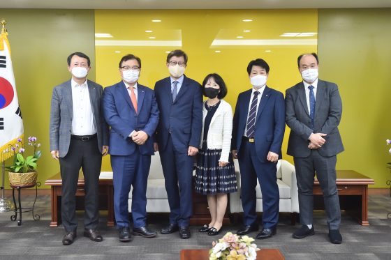 KVMA, 박형준 부산시장에 ‘동물의료 전담조직 신설’ 건의