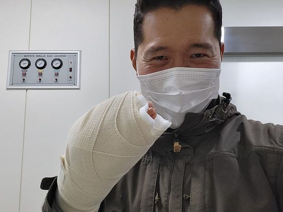 ”원숭이도 나무에서 떨어지네요“…강형욱, 개에 물려 응급실