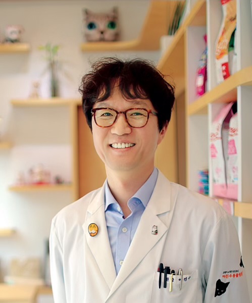 【코코헬스】고양이에게만 있는 특이한 복합질환, 세동이염